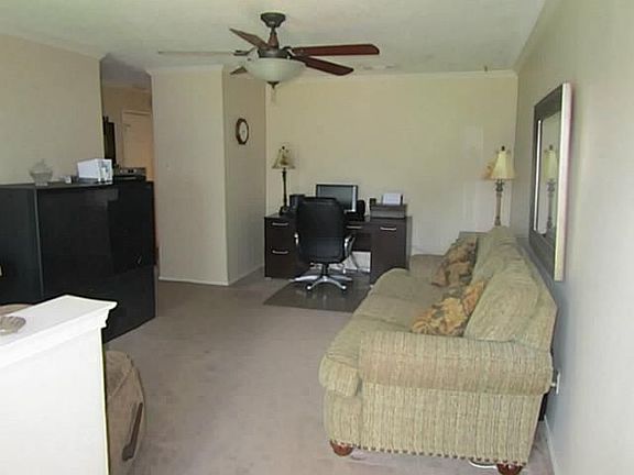 4th image of 6204 Autumn Springs Dr