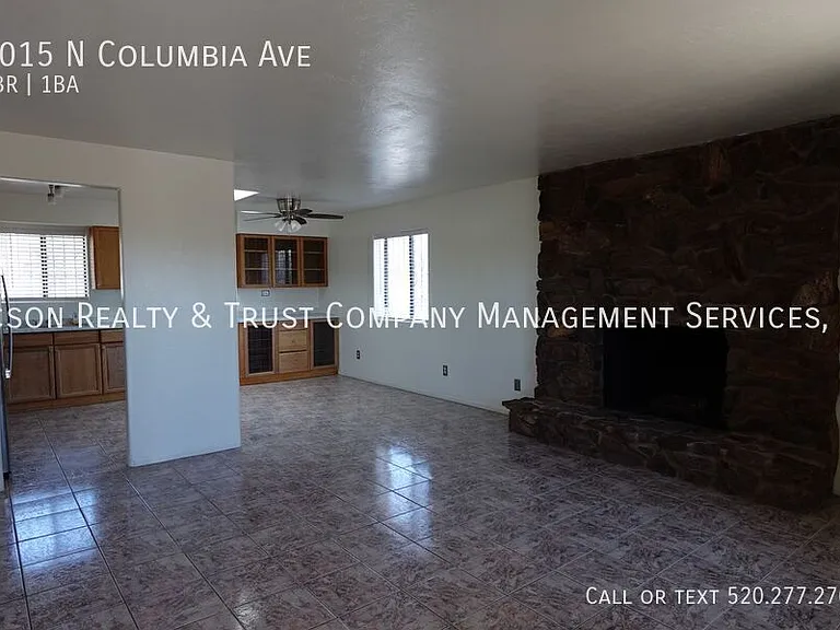 1015 N Columbia Ave — Photo 5