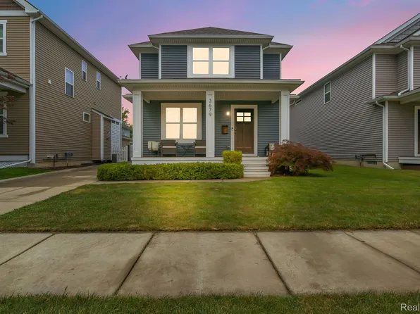 3679 Oakshire Ave, Berkley, MI 48072