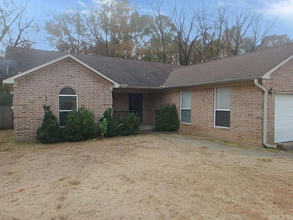 2nd image of 25 Shamsie Dr