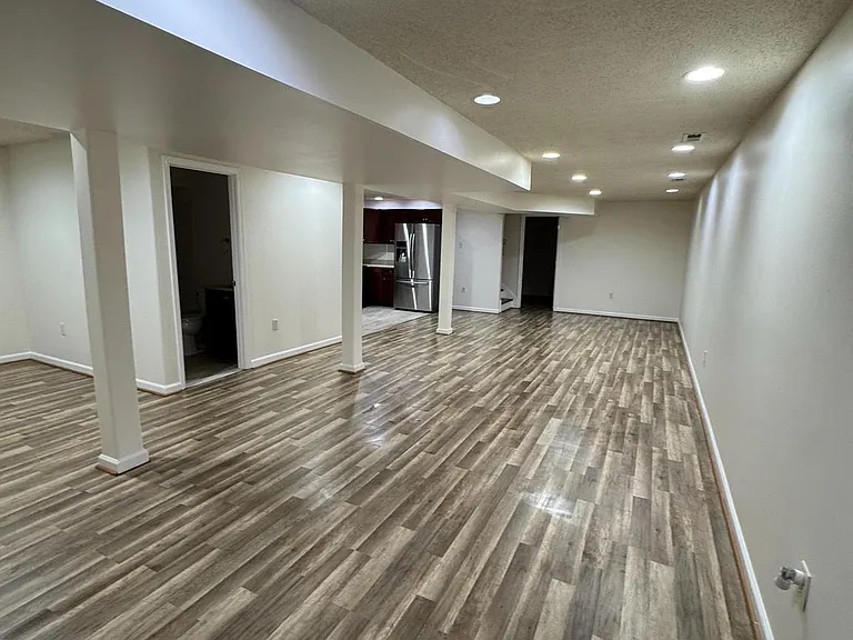 76 Cherry Laurel Dr #BASEMENT — Photo 8
