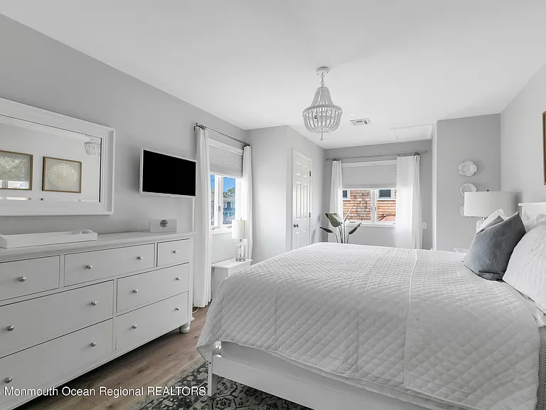 649 Main Ave — Photo 29