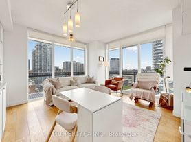 8 Eglinton Ave E