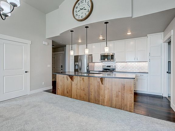 3rd image of 6672 Crystal Downs Dr #207