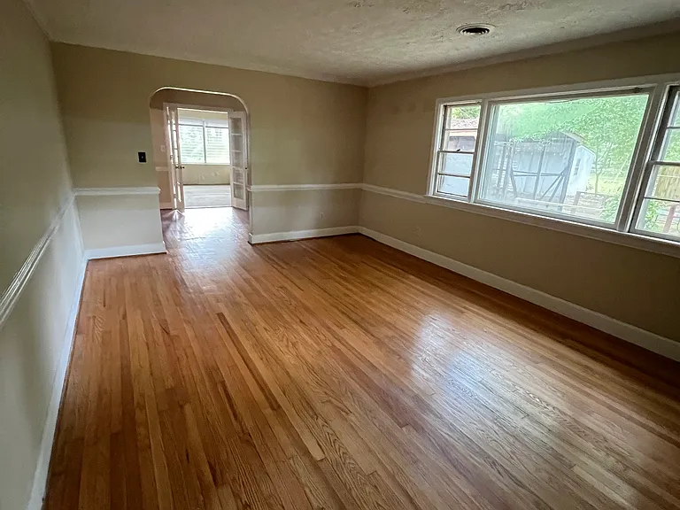 11 Goodwin Rd — Photo 5