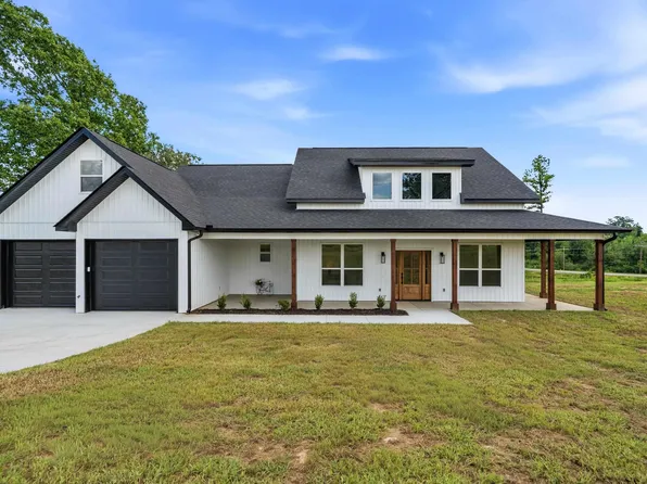 109 Chapel Hl, Bismarck, AR 71929