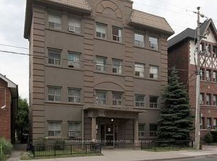 98 Vaughan Rd #302, Toronto, ON M6C 2M1