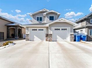 391 S Sterling Cres SE, Medicine Hat, AB T1B0N6