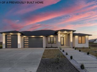 7215 Ambrosia St #26, Kennewick, WA 99338