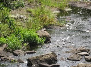 4 Main St S, Searsmont, ME 04973