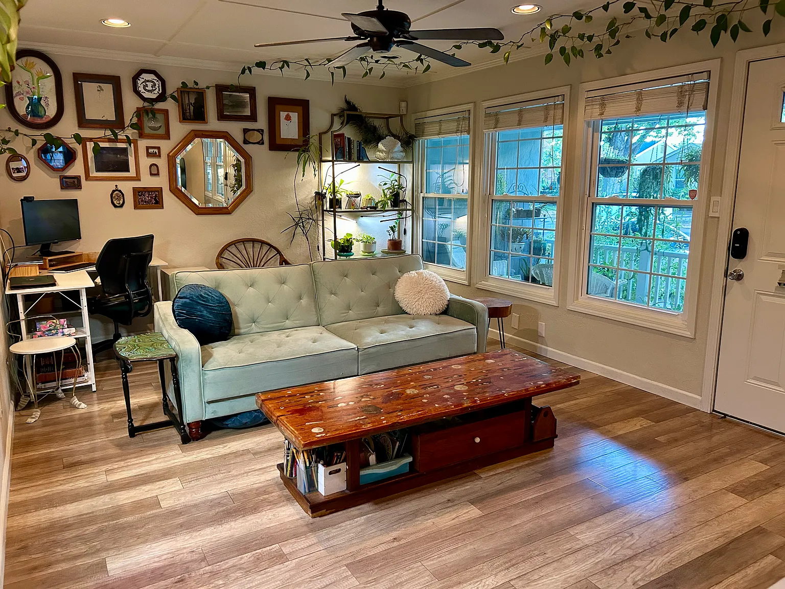 2 bed, 830 sqft, $1,050 — Photo 3