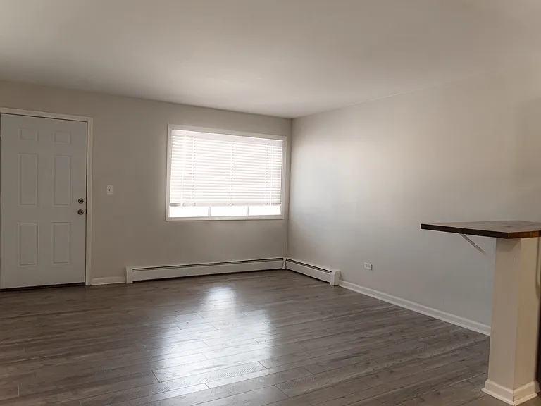 7920 N Caldwell Ave — Photo 5
