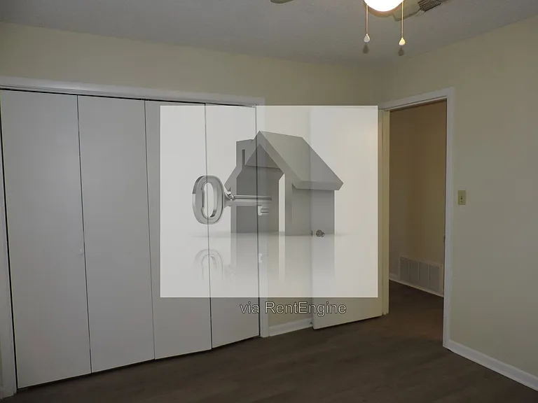 1885 Broyhill Cir — Photo 19