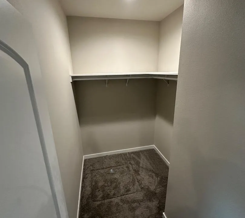 Unit Photo