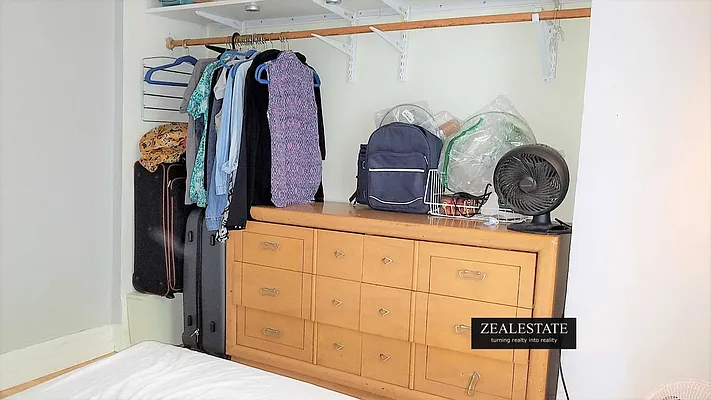 Rented by ZealEstate Group Inc | media 17