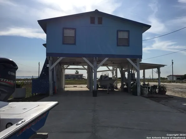 2515 LAGUNA SHORES, Corpus Christi, TX 78418