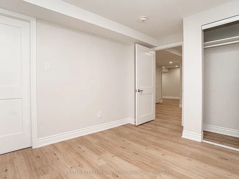 3476 Kelso Cres — Photo 14