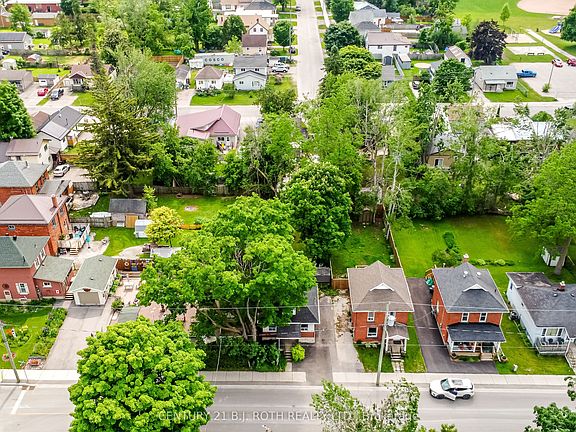4th image of 147 Dufferin St