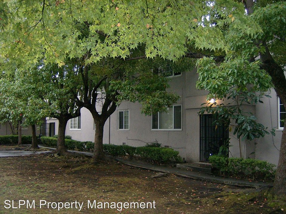 2nd image of 6716 Macarthur Blvd APT 1