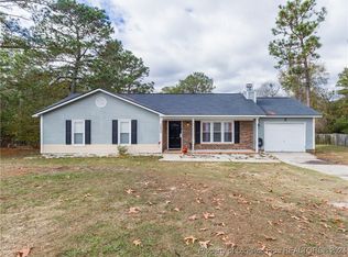 5220 Blanchette St, Hope Mills, NC 28348