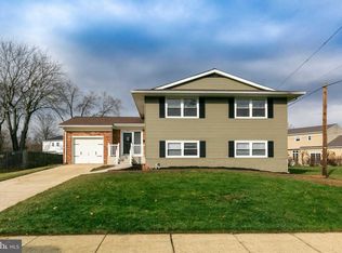 801 Charleston Rd, Mount Laurel, NJ 08054