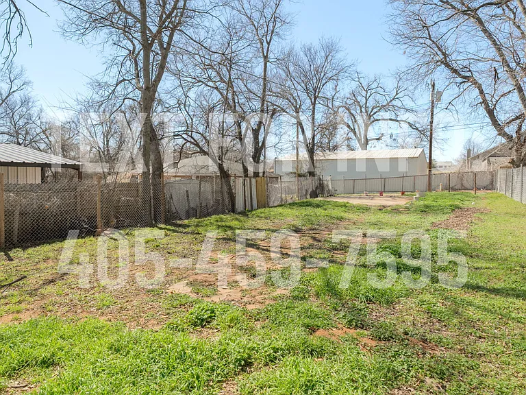 720 S 5th St — Photo 25