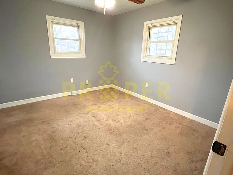 5107 Genesee Ave — Photo 9