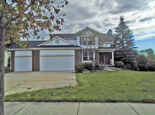 3089 Fenview Dr, Ann Arbor, MI 48108