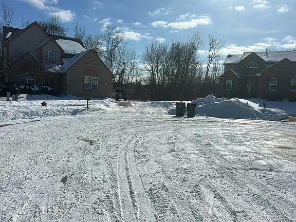 5th image of 2833 Long Meadow Ln