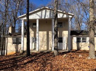 214 Givens Ln, Blacksburg, VA 24060