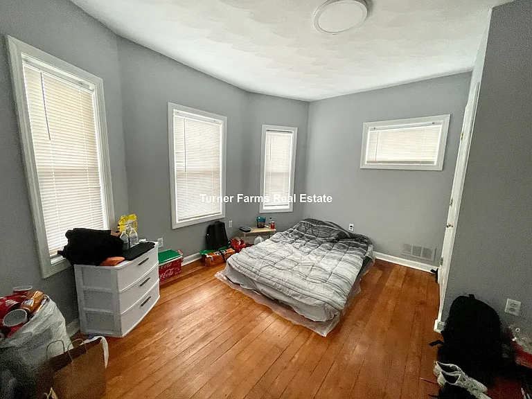 48 Derby St #1A — Photo 25