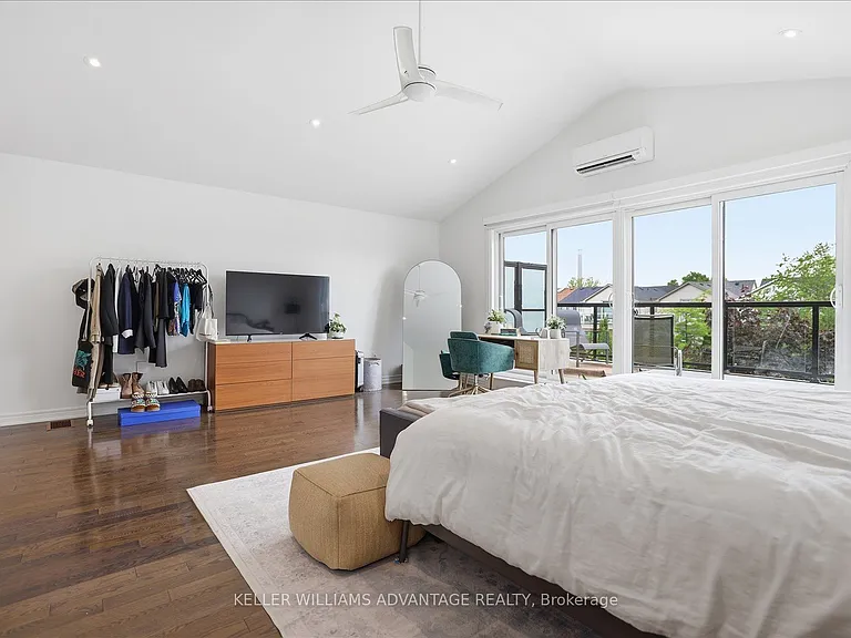 40 Sarah Ashbridge Ave #MAIN — Photo 31