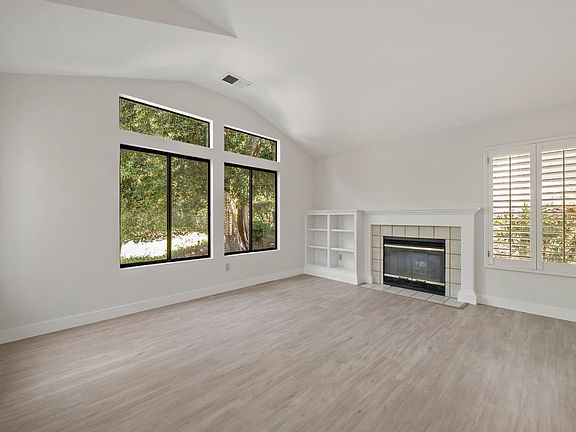 5th image of 7887 Moorfoot Ct
