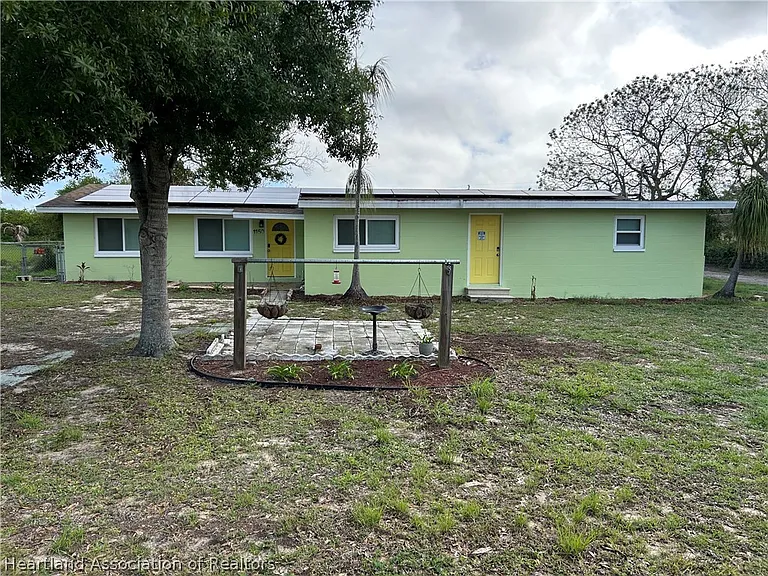 1150 Rialto Ave — Photo 28