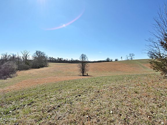 3rd image of 25 Ranch Rd