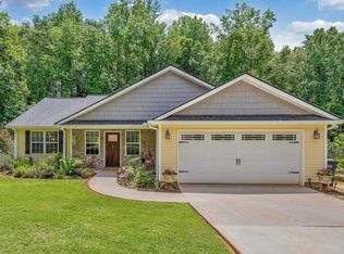 27 Daughtry Ct, Travelers Rest, SC 29690