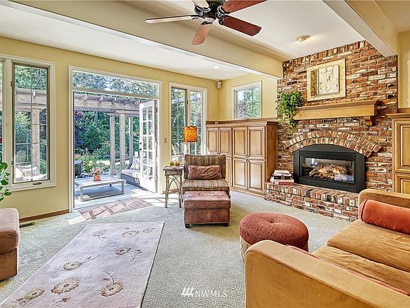 4th image of 17006 NE 133rd St