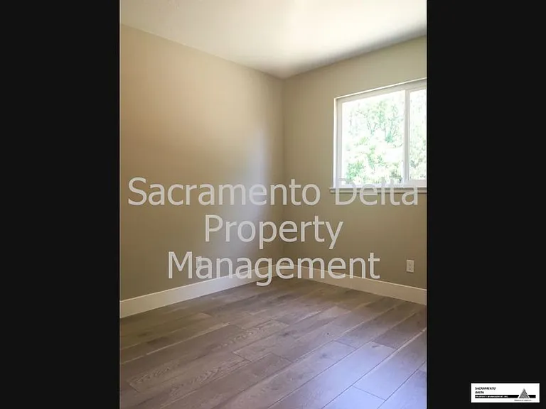 4013 Andedon Cir — Photo 10