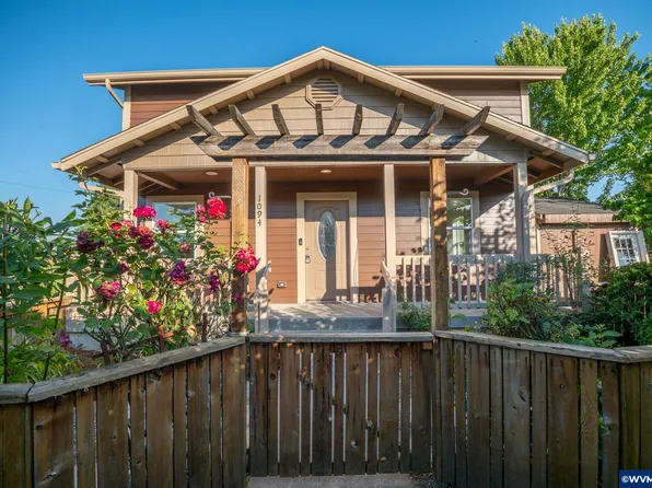 1094 NE Conifer Blvd, Corvallis, OR 97330