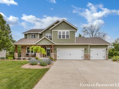 156 Hightower Dr NE, Rockford, MI, 49341
