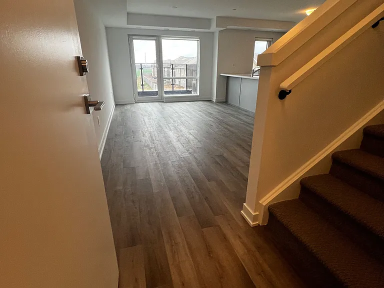 65 Romilly Ave #20 — Photo 9