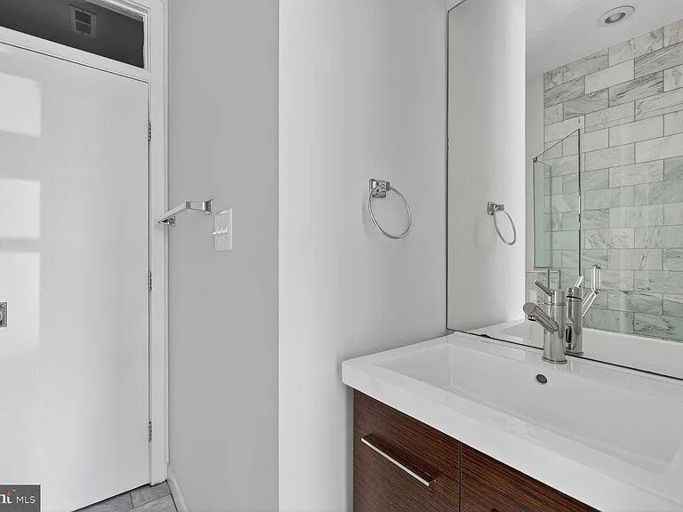 3430 Brown St NW #4 — Photo 7