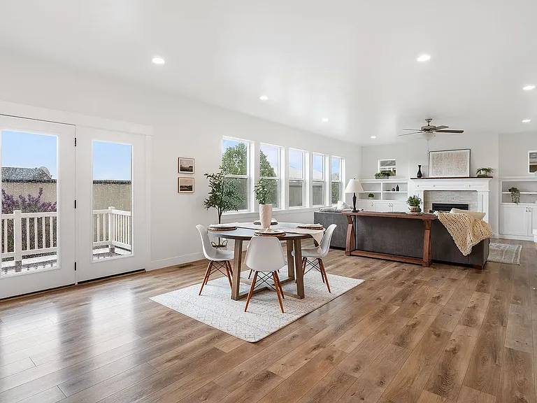 1826 W River Birch Rd — Photo 9