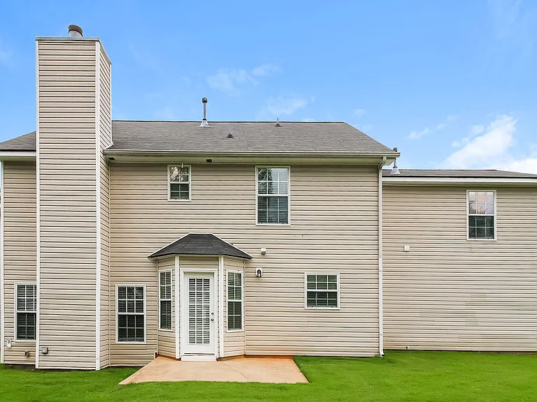 80 Greenway Dr — Photo 17