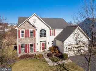 653 Spring Meadow Dr, Westminster, MD 21158