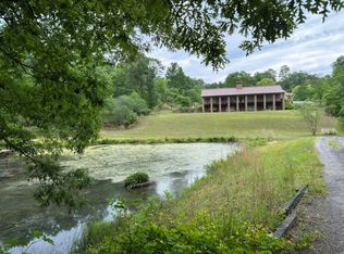 4454 Ledan Ext, Gainesville, GA 30506