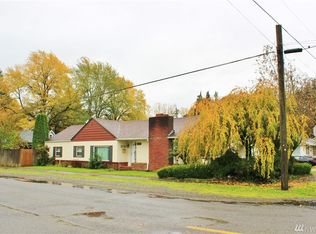903 Woodland Ave, Centralia, WA 98531