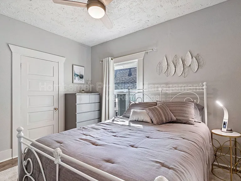 1810 W 11th Ave — Photo 14