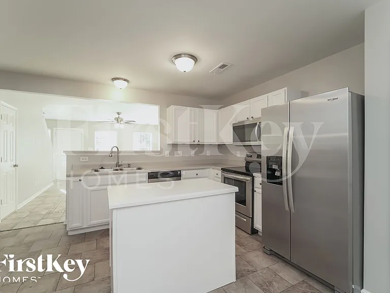11303 Joe Morrison Ln — Photo 7