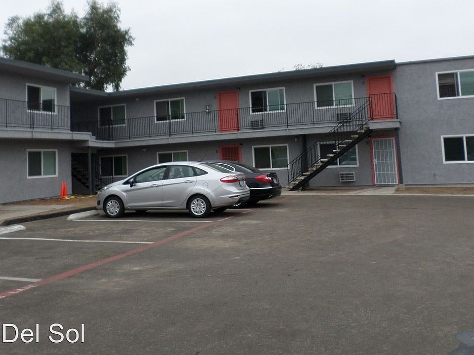 1st image of 667 Emerald Ave APT D